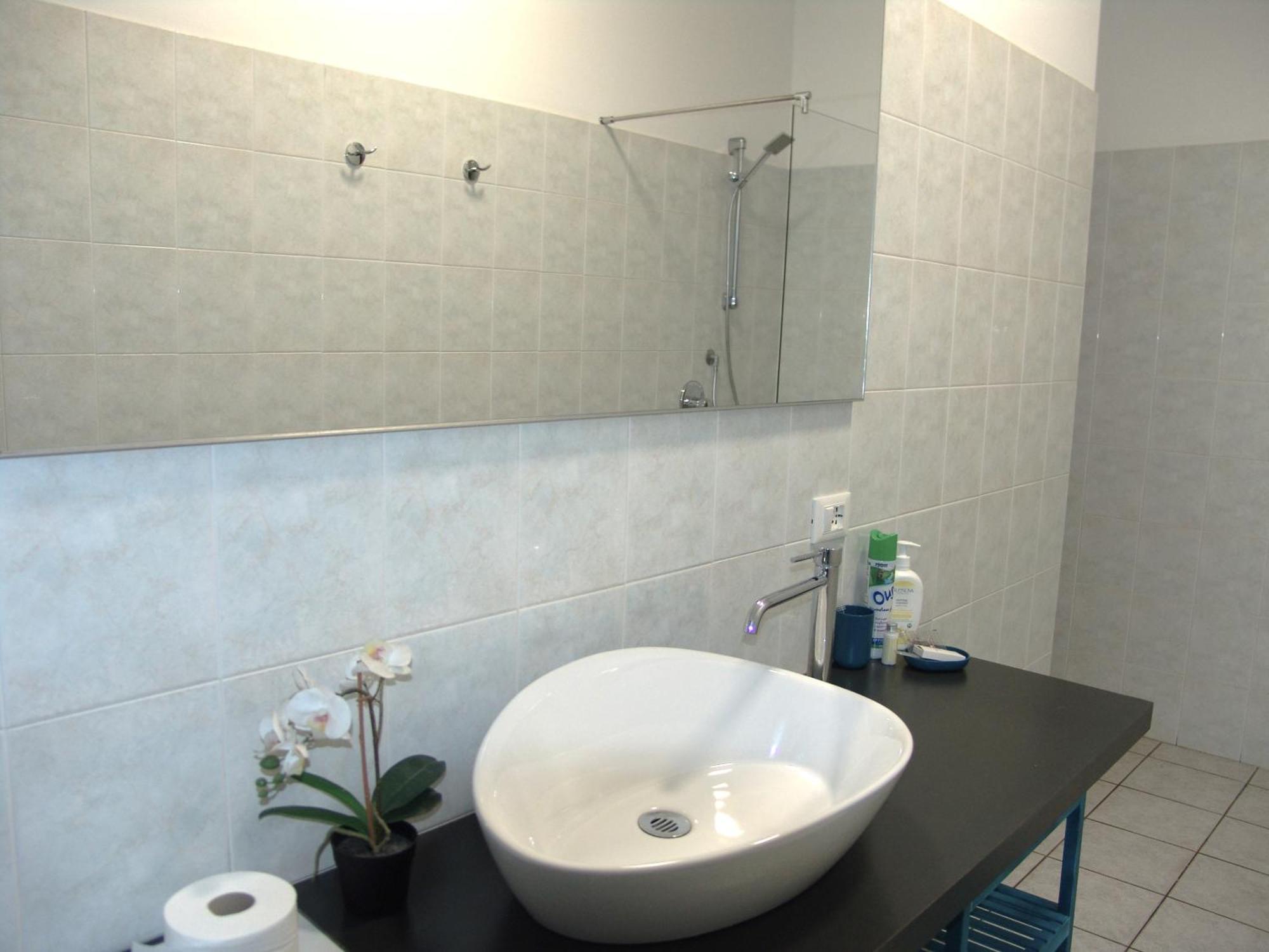Modern Apartment Luci & Stelle Near Lake Como Nibionno Ngoại thất bức ảnh